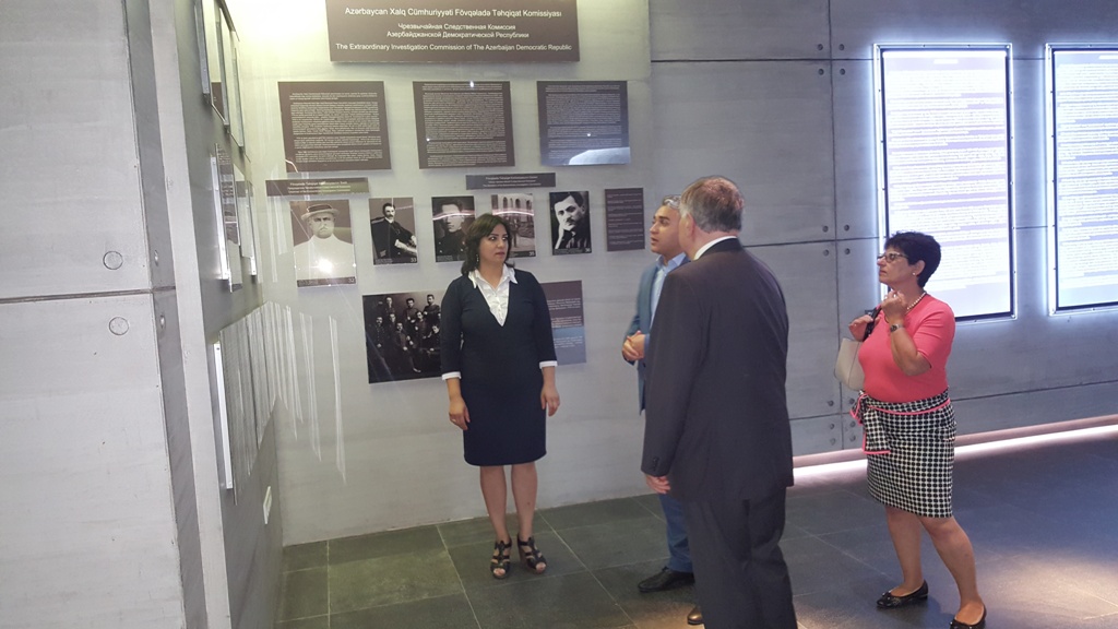 İsveçrə Yəhudi İcmaları Federasiyasının prezidenti cənab Herbert Vinterin , Millət Vəkili Yevda Abramov və digər qonaqlara 1918 ci ildə erməni daşnaklarının Azərbaycanın müxtəlif ərazilərində dinc əhaliyə qarşı törətdikləri vəhşilikləri haqqında məlumat verildi.