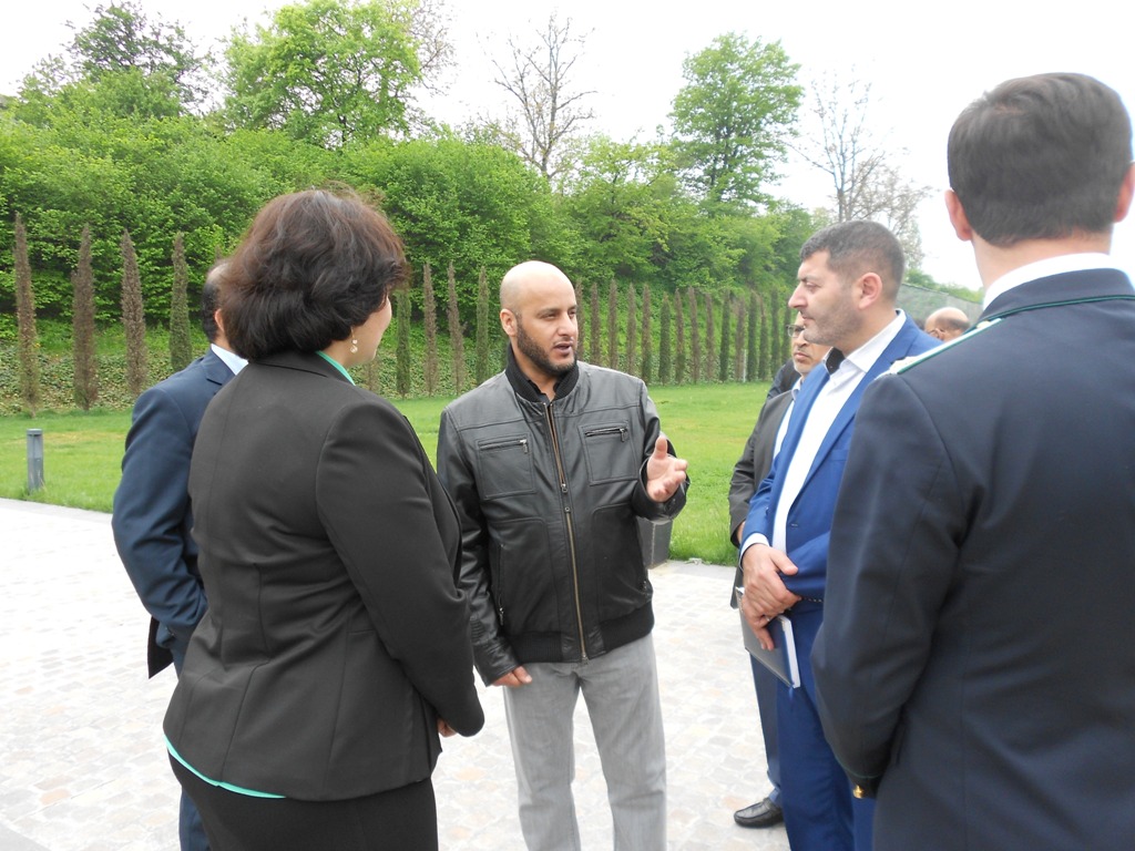 Səüdiyyə Ərəbistan krallığının Ali Baş Prokurorluq orqanlarının nümayəndələri, şahzadə Müsəid bin Abdulrəhman bin və digər qonaqlar “Soyqırım memorial kompleksi”ndə 1918 ci ildə baş verən soyqırım haqqında ətraflı məlumat aldılar.