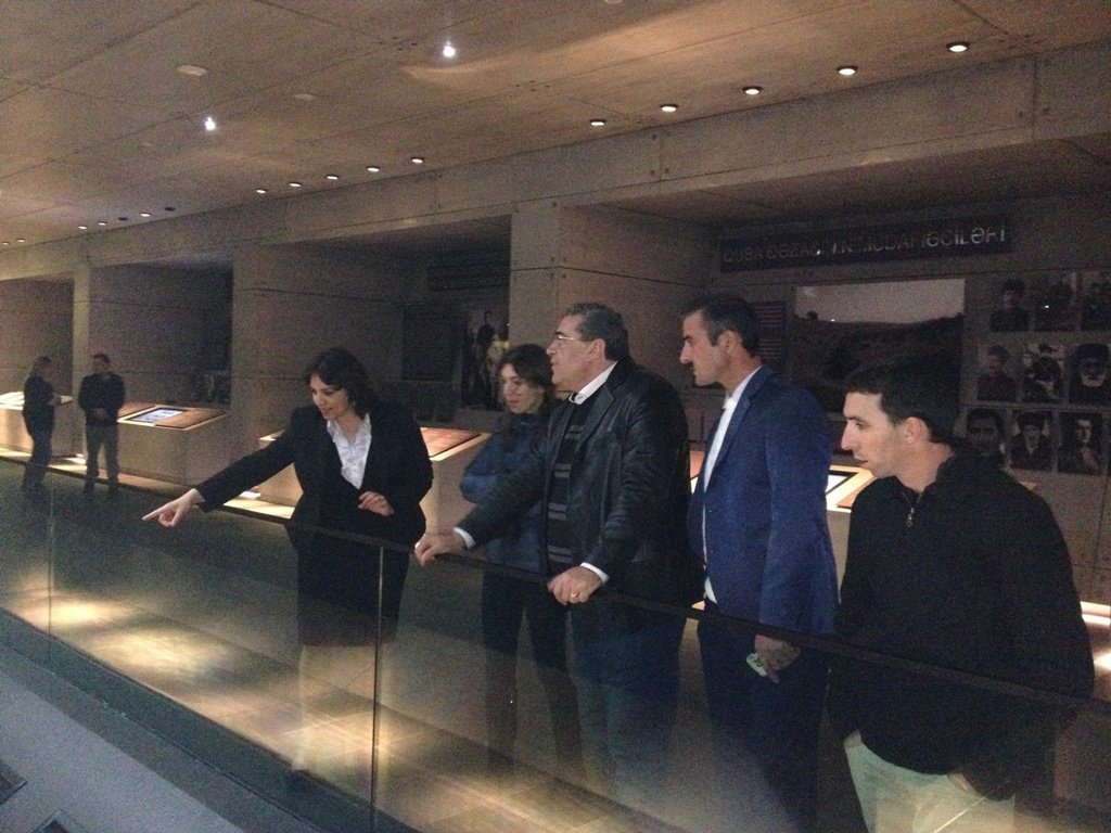 Azərbaycan İsrail (AZİZ) dağ yəhudilərinin icmasının rəhbərliyi, İsrailli qonaqlarla Kompleksdə olmuşlar
