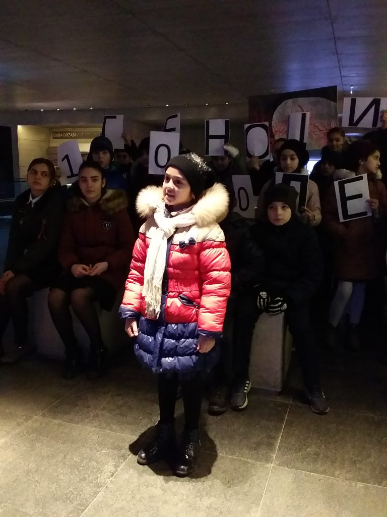 14.03.2018-ci il tarixində Quba şəhər Zaur Cəfərov adına 3 №-li məktəbin müəllim və V-VIII sinif şagirdləri Quba şəhərində ”Soyqırımı Memorial Kompleksi”ndə “1918-ci il azərbaycanlıların soyqırımının 100 illiyi” ilə əlaqədar tədbir təşkil etmişlər.
