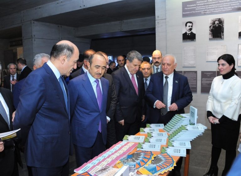 “Azərbaycanın Quba bölgəsi tarixin dönüş mərhələsində” adlı kitabın təqdimatı keçirildi.