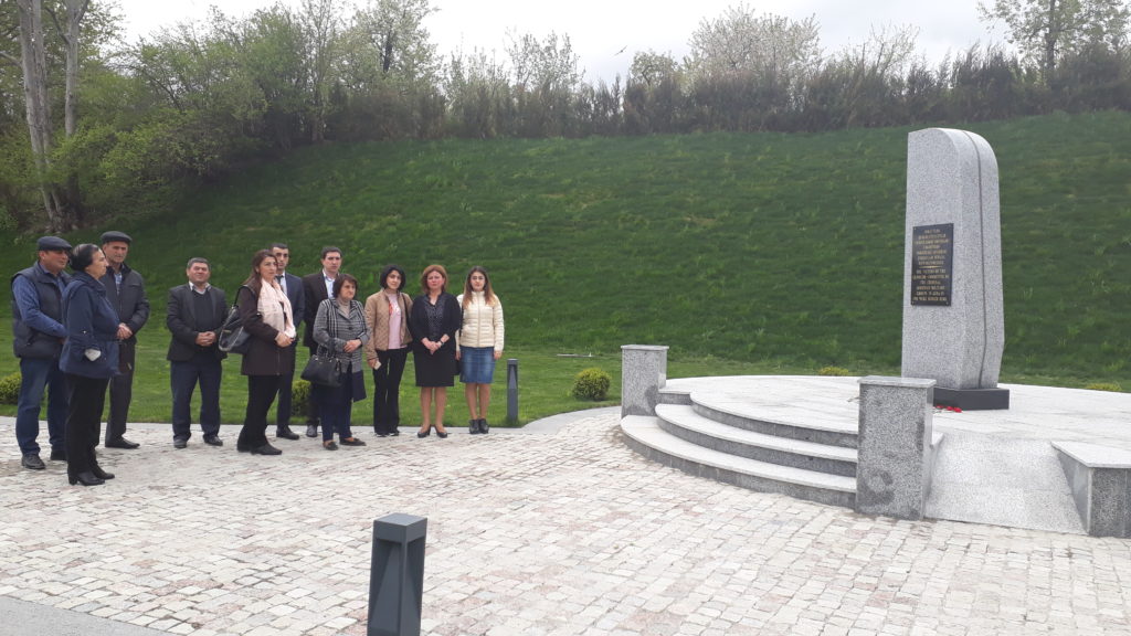Quba şəhərində “Soyqirimi Memorial Kompleksi” və Quba Mərkəzləşdirilmiş Kitabxanalar Sistemi ilə birgə keçirdiyi tədbir.