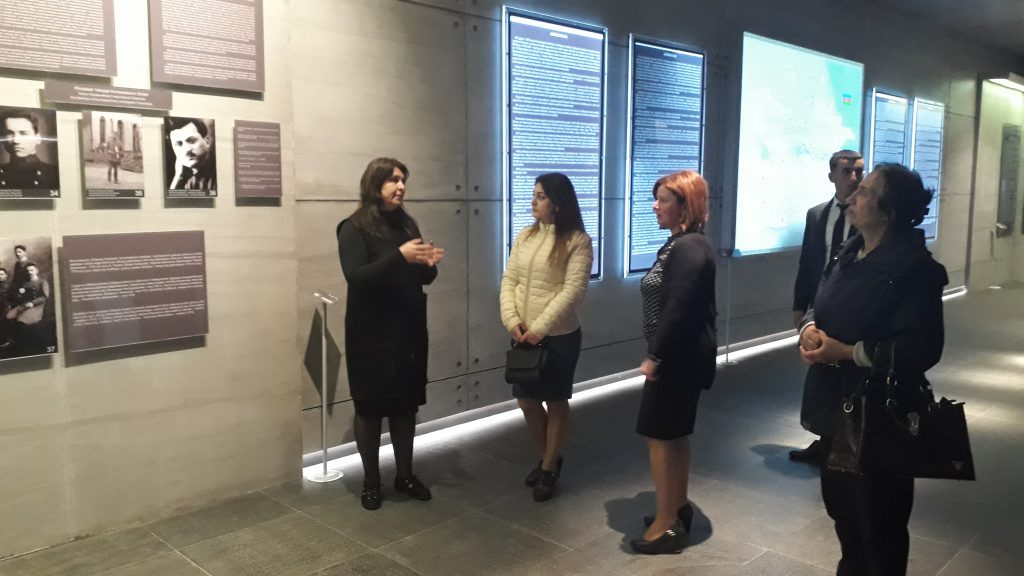 Quba şəhərində "Soyqirimi Memorial Kompleksi" və Quba Mərkəzləşdirilmiş Kitabxanalar Sistemi ilə birgə keçirdiyi tədbir.
