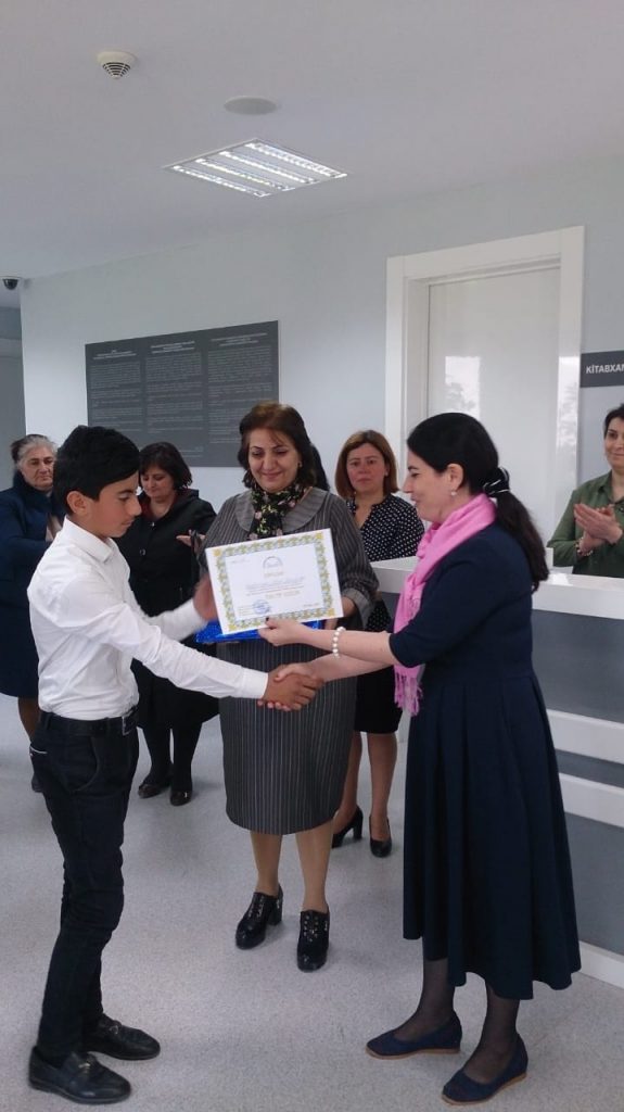 09.04.2018-ci il tarixində Quba şəhərində " Soyqırımı Memorial Kompleksi"ndə rəsm sərgisi və şer müsabiqəsinin iştirakçıları mükafatlandırıldı.