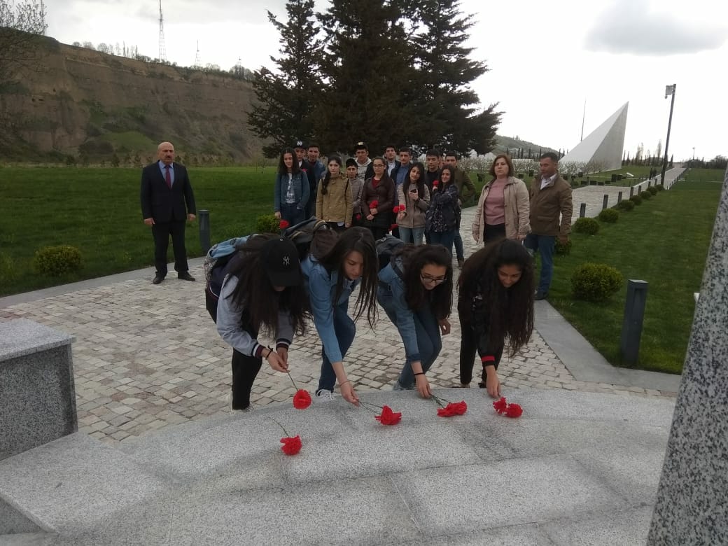 Şabran rayon Roman Yusifov adına 2№ li məktəb liseyi  Quba şəhərində" Soyqırımı Memorial Kompleksi"ni ziyarət etmişlər
