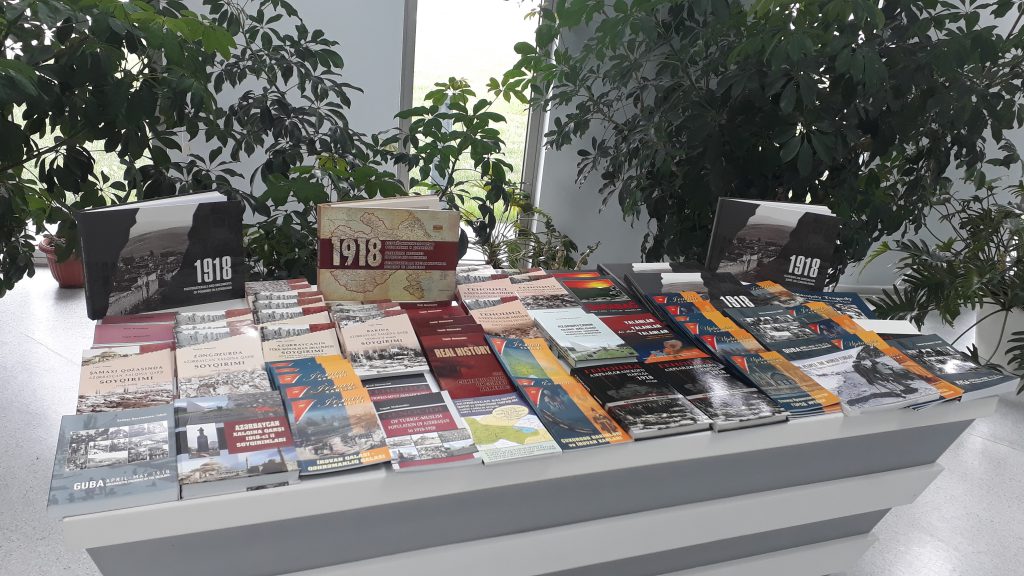 Quba şəhərində “Soyqırımı Memorial Kompleksi”nin təşəbbüsü ilə Quba Mərkəzləşdirilmiş Kitabxanalar Sistemi arasında Əməkdaşlıq Memorandumu imzalanıb.