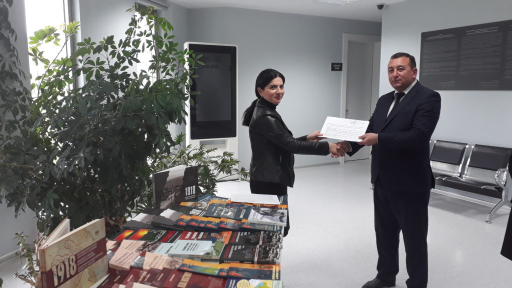 Quba şəhərində “Soyqırımı Memorial Kompleksi”nin təşəbbüsü ilə Quba Mərkəzləşdirilmiş Kitabxanalar Sistemi arasında Əməkdaşlıq Memorandumu imzalanıb.