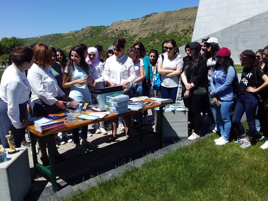 “18 May Beynəlxalq Muzeylər Günü”  Quba şəhərində “Soyqırımı Memorial Kompleksi”ndə qeyd edildi.