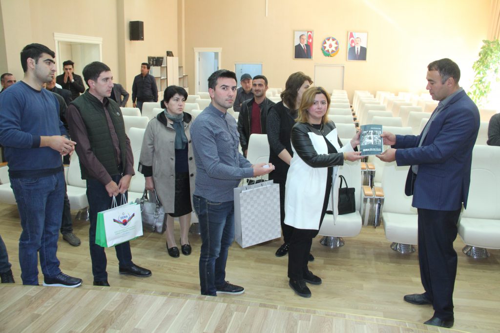 Quba "Soyqırımı Memorial Kompleksi"nin Rəhbərliyinin təşəbbüsü ilə təcrübə mübadiləsi layihəsi çərçivəsində 20 nəfərdən artıq kompleks əməkdaşları Qəbələ, Şəki və Kiş qoruqlarına səfər etmişlər