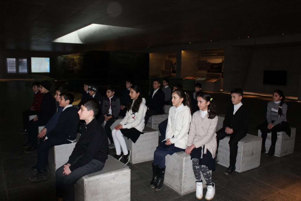Xocalı Soqırımı Quba şəhərində “Soyqırımı Memorial Kompleksi”ndə qeyd edildi.
