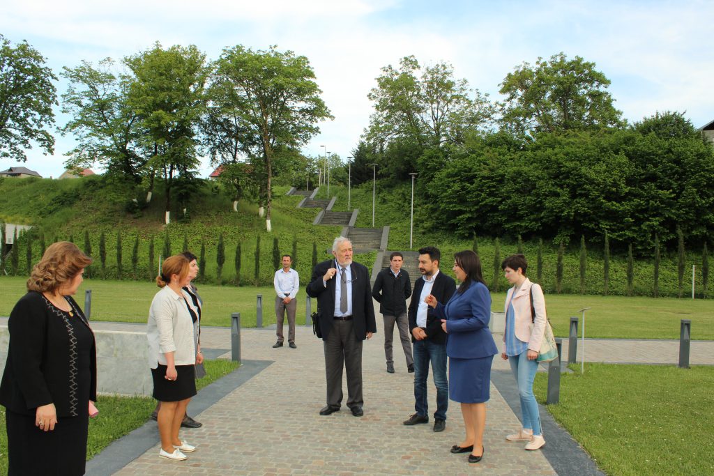 22.05.2019-cu il tarixində Azərbaycana səfəri çərcivəsində, məşhur Türk tarixçisi İlber Ortaylı  Quba şəhərində “Soyqırımı Memorial Kompleksi”ni ziyarət etmişdir.
