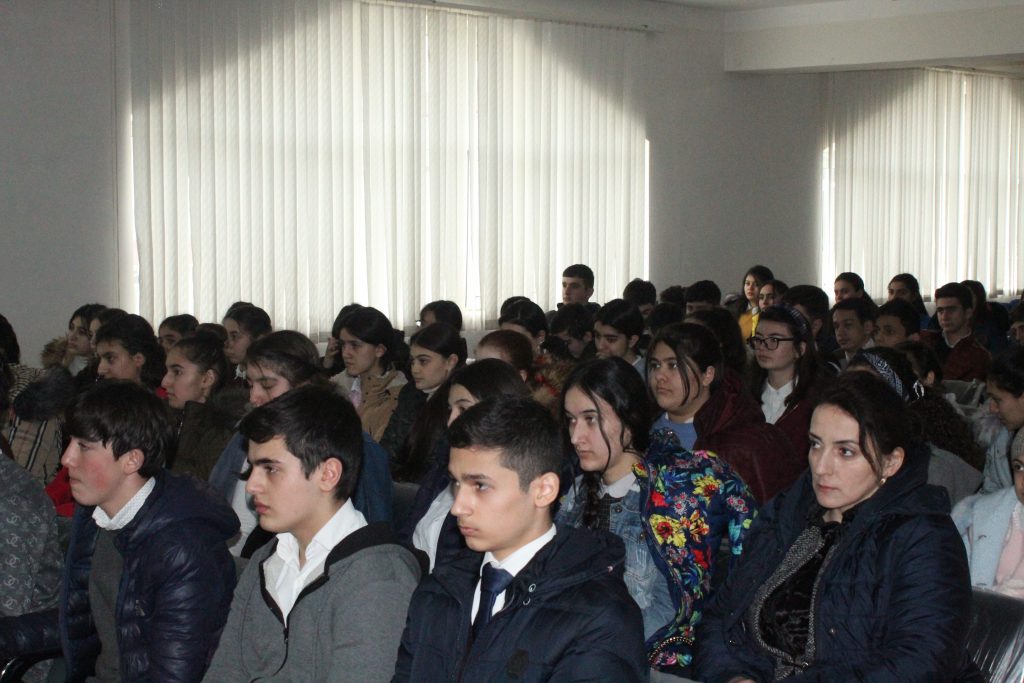 In connection with the 28th anniversary of the Khojaly tragedy, an event on the theme “Bloody Chronicle of History” took place in Khachmaz secondary school No. 8.