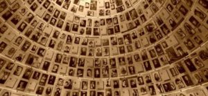 Tarixdə bu gün 27 yanvar Holokost qurbanlarının Beynəlxalq Anım Günüdür.