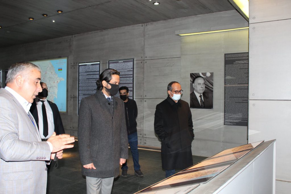 Səudiyyə Ərəbistanı Krallığının ölkəmizdəki fövqəladə və səlahiyyətli səfiri Haməd bin Abdullah bin Xudeyri Quba şəhərində “Soyqırımı Memorial Kompleksi”ni ziyarət etmişdir