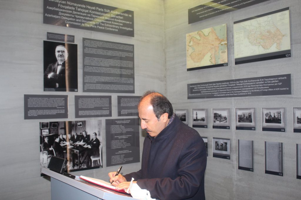 Müstəqil Sənayeçi və İş Adamları Dərnəyinin (MÜSİAD) təşəbbüsü ilə Türkiyənin Azərbaycana yeni təyin edilmiş fövqəladə və səlahiyyətli səfiri cənab Cahit Bağçı  Quba rayonuna səfər etmişdir. Səfər çərçivəsində C.Bağçı bir qrup Türkiyəli  iş adamları ilə birgə Quba şəhərində “Soyqırımı Memorial Kompleks”ini ziyarət etmişdir