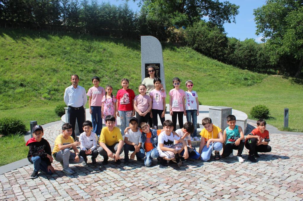 Kompleksə gəlmiş ziyarətçilər barədə həftəlik paylaşım.