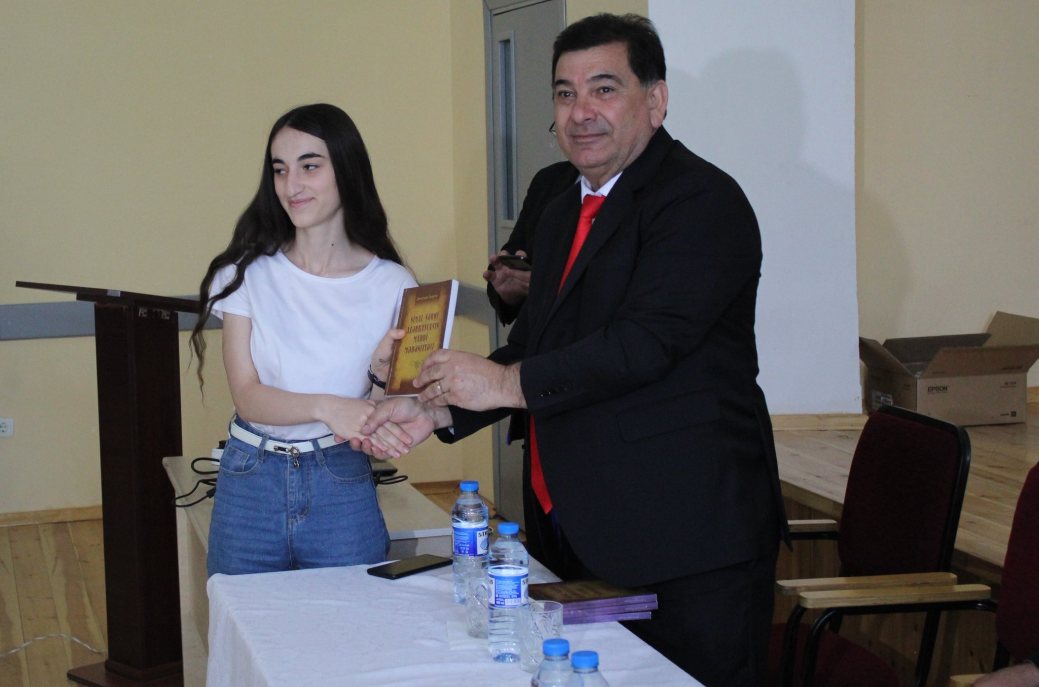 İyulun 5-də Sumqayıt Dövlət Universitetinin  60 illik yubileyi münasibətilə Quba şəhərində təhsil ictimaiyyəti və  SDU-nun məzunları ilə  görüş keçirilmişdir.