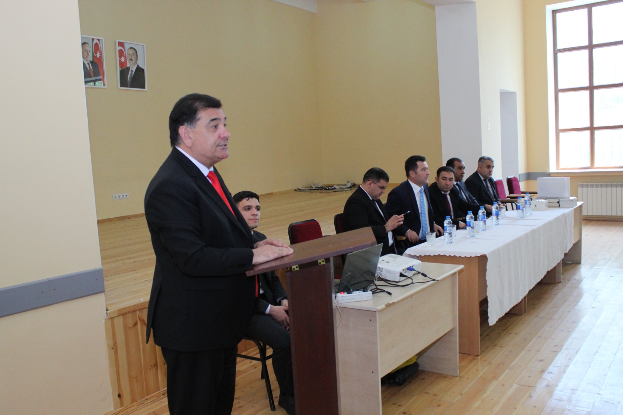 İyulun 5-də Sumqayıt Dövlət Universitetinin  60 illik yubileyi münasibətilə Quba şəhərində təhsil ictimaiyyəti və  SDU-nun məzunları ilə  görüş keçirilmişdir.