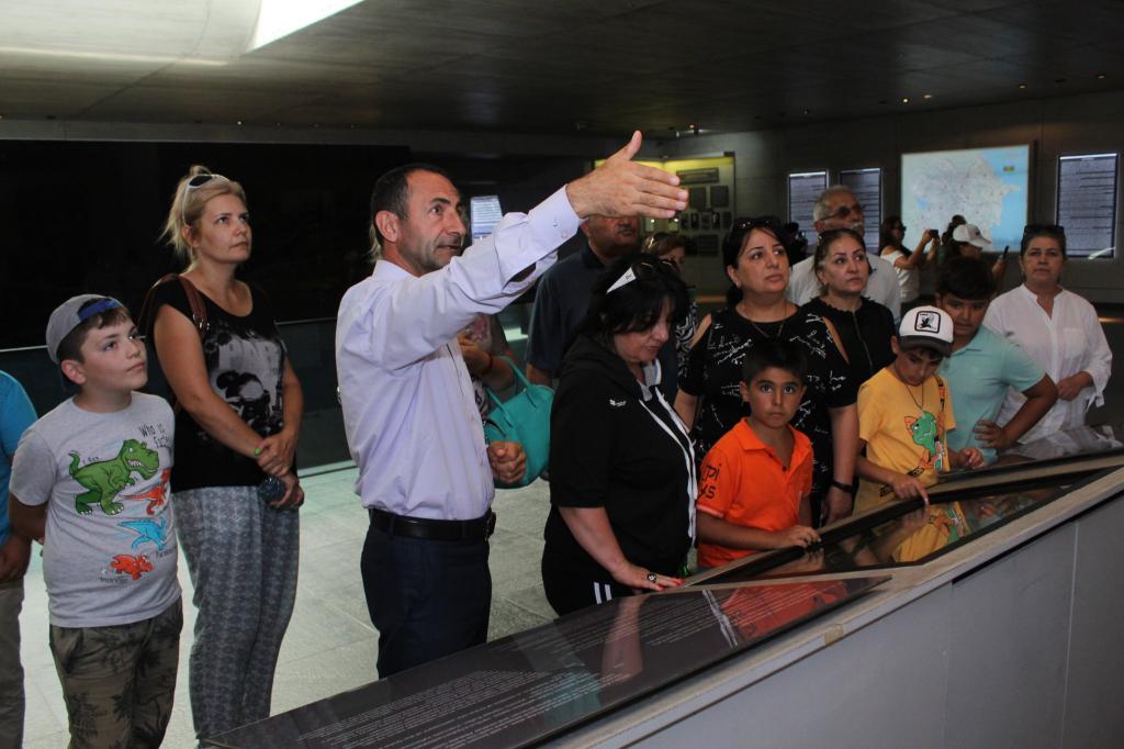 Geri qoyduğumuz həftə ərzində Quba şəhərində “Soyqırımı Memorial Kompleksi”ni ölkənin ümumtəhsil müəssisələrinin müəllimləri, tarixçi alimlər, eləcə də müxtəlif turlar ziyarət etmişdir.