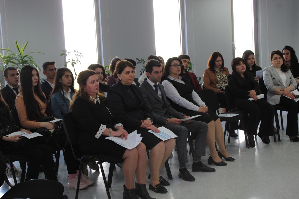 نظمت مجمع التذكاري للإبادة الجماعية فى قوبا ومركز قوبا الإقليمي "أسان خيدمة" ندوة علمية بعنوان "الإبادة الجماعية والجرائم ضد الإنسانية"