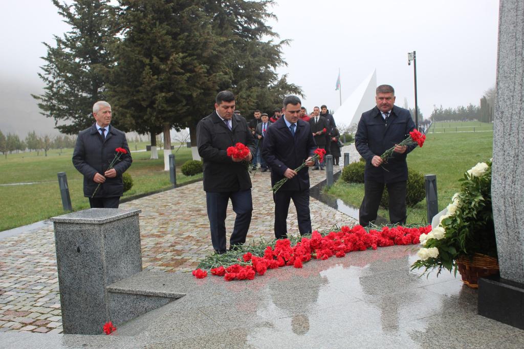 31 Mart Azərbaycanlıların Soyqırımı Günü ərəfəsəində Memorial Kompleksi İrəli İctimai Birliyinin, Quba Gənclər İdman İdarəsinin, Azərbaycan Dövlət Pedaqoji Universitetinin Quba filialının,  "Security Operations Services" Məhdud Məsuliyyətli Cəmiyyətinin əməkdaşları, xarici qonaqlar, ümumtəhsil müəssisələrinin müəllim və şagird heyəti ziyarət ediblər.