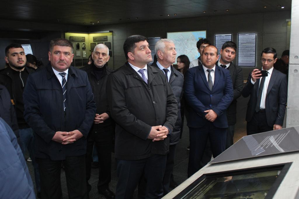 31 Mart Azərbaycanlıların Soyqırımı Günü ərəfəsəində Memorial Kompleksi İrəli İctimai Birliyinin, Quba Gənclər İdman İdarəsinin, Azərbaycan Dövlət Pedaqoji Universitetinin Quba filialının,  "Security Operations Services" Məhdud Məsuliyyətli Cəmiyyətinin əməkdaşları, xarici qonaqlar, ümumtəhsil müəssisələrinin müəllim və şagird heyəti ziyarət ediblər.
