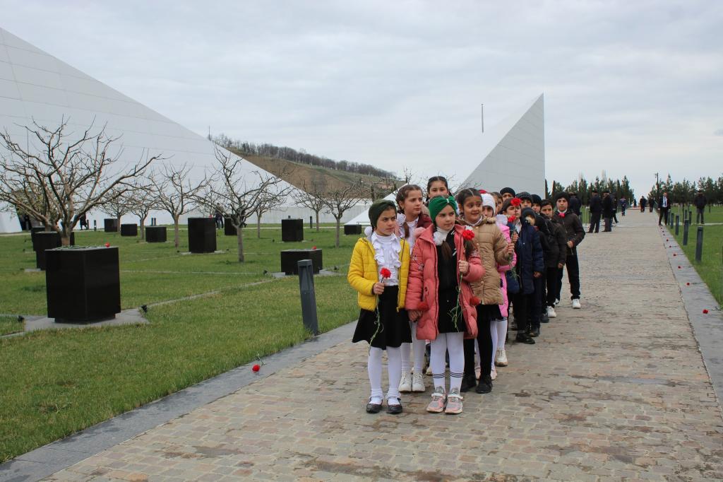 On March 31 Genocide Day of Azerbaijanis, families of martyrs, employees of various institutions, teachers and students of general education institutions, local and foreign visitors visit the Genocide Memorial Complex.
