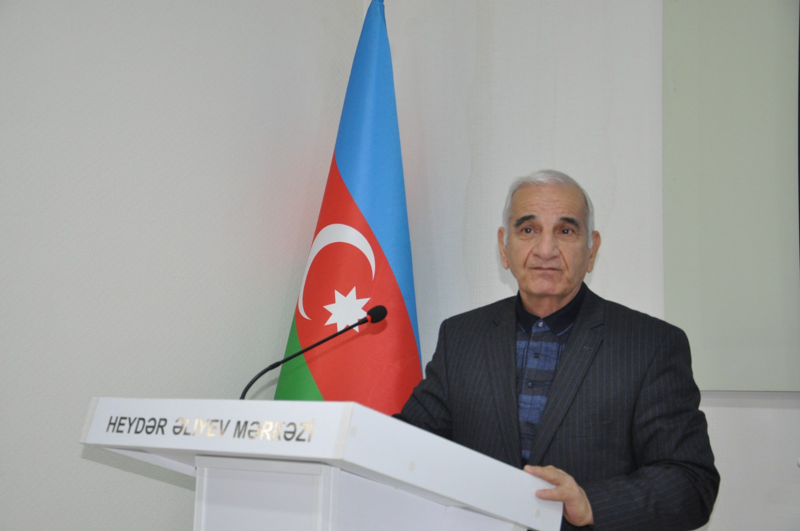 The next event held by the Genocide Memorial Complex in connection with the "Year of Heydar Aliyev" and the 105th anniversary of the March 31 genocide of Azerbaijanis was on the topic of "Historical significance of Great Leader Heydar Aliyev's decree on the genocide of Azerbaijanis dated March 26, 1998."  Officials of Beylagan District Executive Power, staff of the Beylagan District Representation of Kurdamir Regional Culture Department, Museum of History and Local History, House of Culture, Centralized Library System, as well as teachers and students of educational institutions throughout the region participated in the event held at the Beylagan Heydar Aliyev Center.