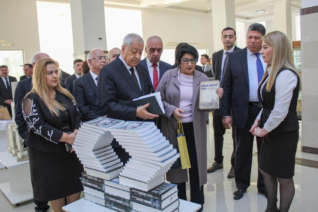 Quba şəhər Heydər Əliyev Mərkəzində 2023-cü il “Heydər Əliyev ili” və Quba şəhərində “Soyqırımı Memorial Kompleksi”nin fəaliyyətinin 10 illiyi ilə əlaqədar Azərbaycan Respublikası Mədəniyyət Nazirliyi yanında Mədəni İrsin Qorunması, İnkişafı və Bərpası üzrə Dövlət Xidməti,  Azərbaycan Milli Elmlər Akademiyası, Quba Rayon İcra Hakimiyyəti və Soyqırımı Memorial Kompleksinin birgə təşkilatçılığı ilə “Azərbaycan həqiqətlərinin dünyaya çatdırılmasında Ulu öndər Heydər Əliyevin rolu” mövzusunda elmi-praktik konfrans keçirilmişdir.