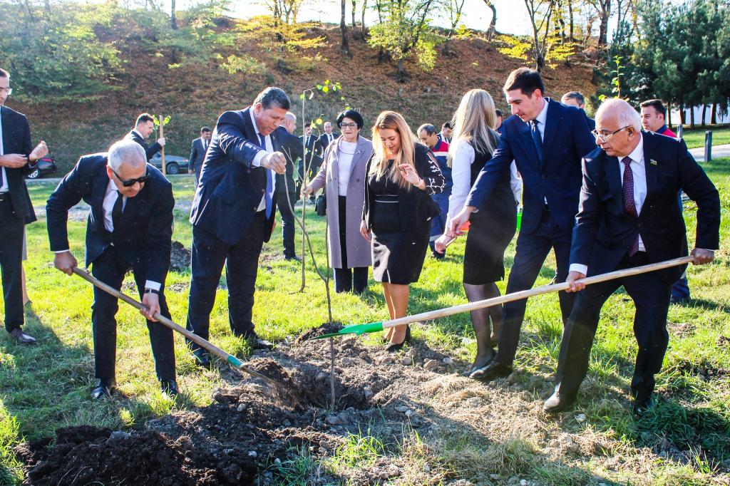 Quba şəhər Heydər Əliyev Mərkəzində 2023-cü il “Heydər Əliyev ili” və Quba şəhərində “Soyqırımı Memorial Kompleksi”nin fəaliyyətinin 10 illiyi ilə əlaqədar Azərbaycan Respublikası Mədəniyyət Nazirliyi yanında Mədəni İrsin Qorunması, İnkişafı və Bərpası üzrə Dövlət Xidməti,  Azərbaycan Milli Elmlər Akademiyası, Quba Rayon İcra Hakimiyyəti və Soyqırımı Memorial Kompleksinin birgə təşkilatçılığı ilə “Azərbaycan həqiqətlərinin dünyaya çatdırılmasında Ulu öndər Heydər Əliyevin rolu” mövzusunda elmi-praktik konfrans keçirilmişdir.