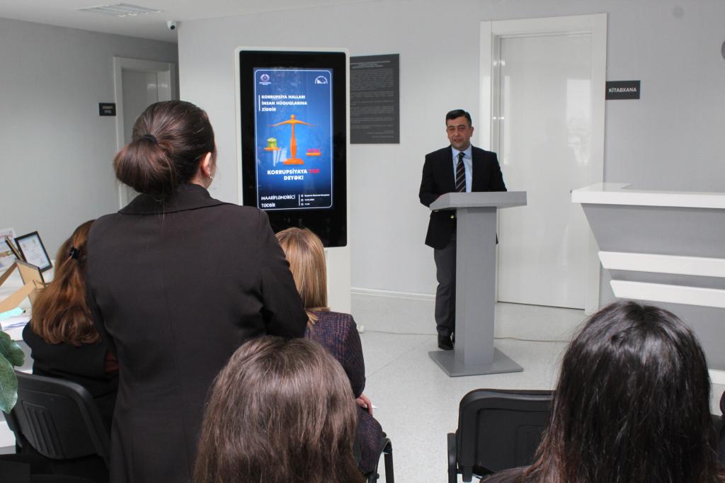 An educational event addressing the subject "Cases of corruption against human rights" took place at the "Genocide Memorial Complex" in the city of Guba. The participants included Bahruz Efendiyev, the head of the Northern Regional Center of the Ombudsman, Dr. Rakhshanda Bayramova, the director of the "Genocide Memorial Complex" in Guba, and approximately 30 employees from the complex.