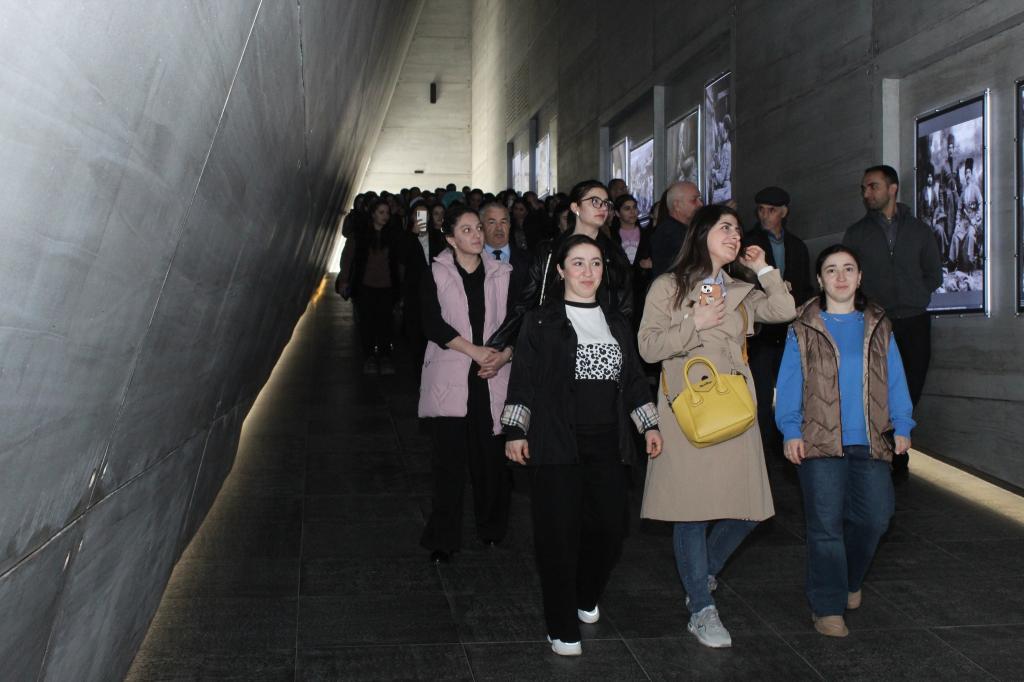 31 mart azərbaycanlıların soyqırımının 106-cı ildönümü ərəfəsində Quba şəhərində “Soyqırımı Memorial Kompleksi”nə gələn ziyarətçilərin sayında artım müşahidə olunur.