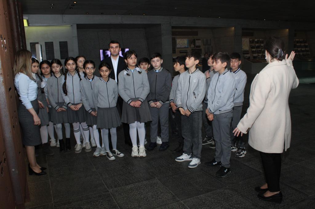In observance of the Day of the Genocide of Azerbaijanis on March 31st, a significant influx of visitors persists at the "Genocide Memorial Complex" in Guba. Among the visitors, military personnel, teachers, and students from general education institutions comprise the majority.