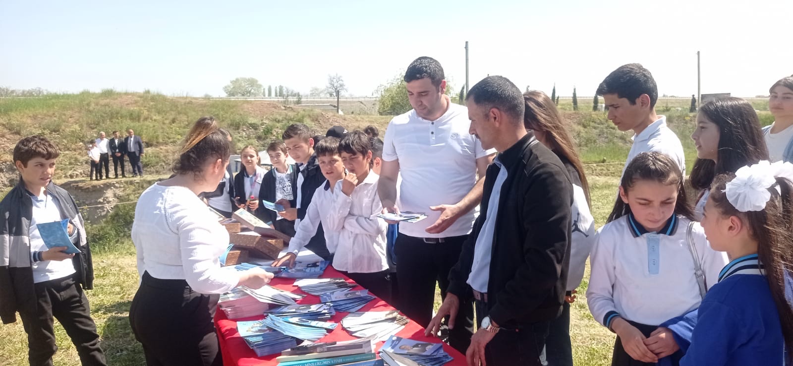 18 Aprel - Beynəlxalq Abidələr və Tarixi Yerlər Günü, eləcə də Yaşıl Dünya naminə Həmrəylik İli ilə əlaqədar Çıraqqala-Şabran Dövlət Tarix- Mədəniyyət Qoruğu və Quba şəhərində “Soyqırımı Memorial Kompleksi”nin birgə təşkilatçılığı, Şabran RİH-nin, H.Əliyev Mərkəzinin, Şabran rayon Mərkəzləşdirilmiş Kitabxana Sisteminin və Xəqani Poeziya evinin nümayəndələrinin iştirakı ilə “Abidələrimizi qoruyaq və təbliğ edək” adlı tədbir keçirilmişdir.