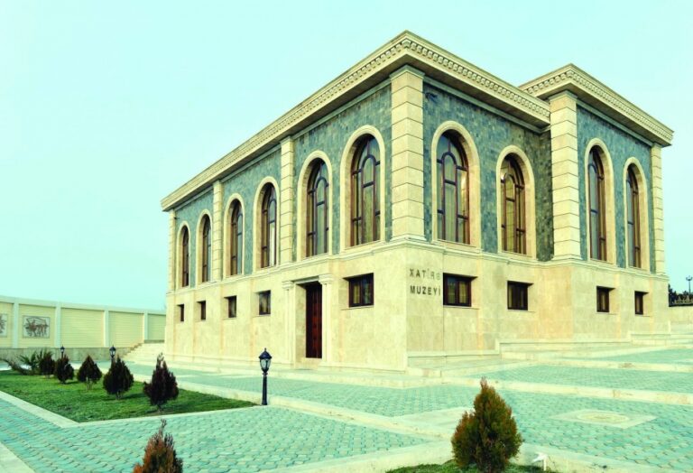 On the eve of the International Day of Museums on May 18, Nurjan Allahverdiyeva, an employee of the Scientific Research, Exposition, and Fund Department of the "Genocide Memorial Complex" in Guba, visited the Nakhchivan Memorial Museum. During her visit, N. Allahverdiyeva provided information about the ongoing work at the Genocide Memorial Complex and presented the Nakhchivan Memorial Museum with newly printed maps in Azerbaijani and English. These maps marked the locations in the Guba region where the events of the genocide occurred.