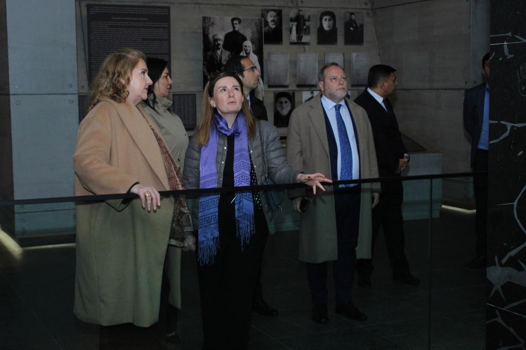 Ambassador Extraordinary and Plenipotentiary of the Republic of Argentina to our country Mrs. Mariangeles Bellushin visited the Genocide Memorial Complex during her visit to Guba. The ambassador was informed about genocides committed by Armenians against Azerbaijanis, Armenian vandalism.