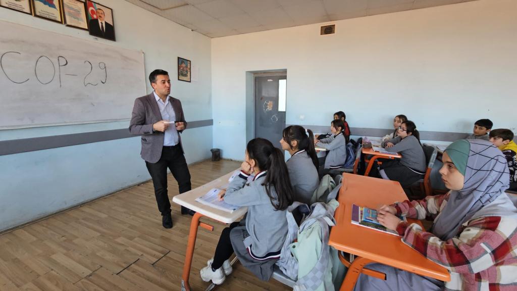In the general education institutions of Guba city, an event titled “A Sustainable and Enduring Future” was organized by the Genocide Memorial Complex in anticipation of the 29th session of the Conference of the Parties (COP29) to the UN Framework Convention on Climate Change, which Azerbaijan will host. The event covered Azerbaijan’s efforts at national, regional, and global levels to combat the impacts of climate change, especially in light of COP29, which will be held in Baku this November. Additionally, the event highlighted the extensive environmental and natural resource damage inflicted by Armenia over many years in Azerbaijan’s formerly occupied territories.