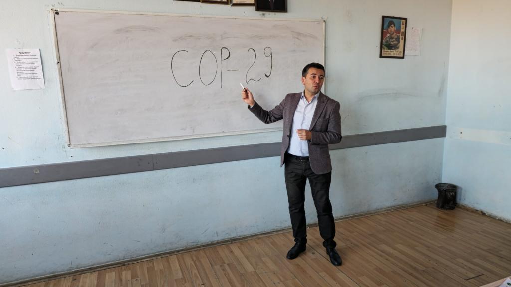 In the general education institutions of Guba city, an event titled “A Sustainable and Enduring Future” was organized by the Genocide Memorial Complex in anticipation of the 29th session of the Conference of the Parties (COP29) to the UN Framework Convention on Climate Change, which Azerbaijan will host. The event covered Azerbaijan’s efforts at national, regional, and global levels to combat the impacts of climate change, especially in light of COP29, which will be held in Baku this November. Additionally, the event highlighted the extensive environmental and natural resource damage inflicted by Armenia over many years in Azerbaijan’s formerly occupied territories.