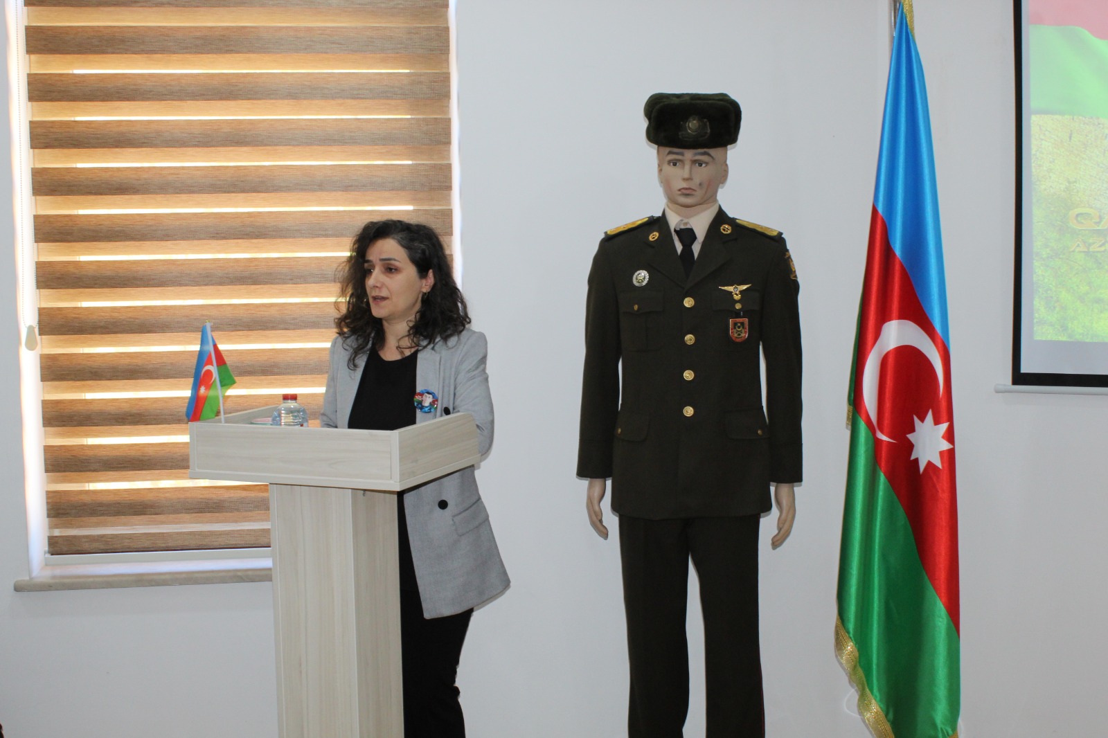 The Guba History and Ethnography Museum, in collaboration with the “Genocide Memorial Complex,” organized an event in Guba titled “Our Glorious Victory” in honor of Victory Day. The event aimed to highlight the significance of the historic triumph achieved in the Patriotic War and to commemorate the heroes who fought for Azerbaijan’s independence.