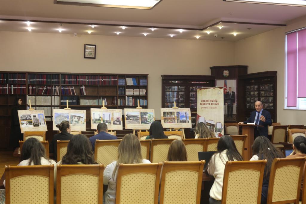عُقدت فعالية بعنوان "إرثنا الثقافي – الأمس واليوم" في جامعة باكو التجارة.