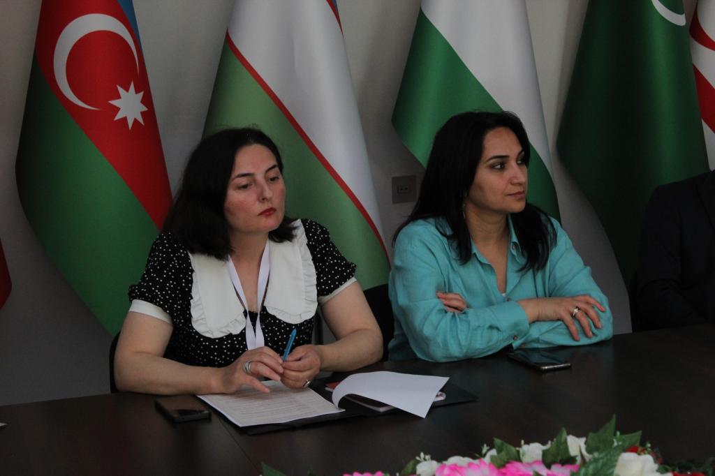 بعد الجلسة العامة لمنتدى شباب الإثنوغرافيين الأول على مستوى الجمهورية، عُقدت جلسات ضمن الأقسام المختلفة. و قد تم تنظيم هذه الجلسات في متحف الإبادة الجماعية و فرع قوبا التابع لجامعة أذربيجان الحكومية للتربية.