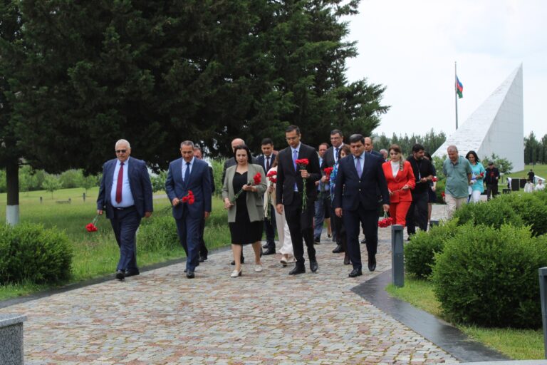 On June 4–5, 2025, the First Republic Forum of Young Ethnographers was held in Quba, jointly organized by the State Service for the Protection, Development, and Restoration of Cultural Heritage under the Ministry of Culture of the Republic of Azerbaijan and the “Genocide Memorial Complex” in Quba, with the support of the Quba branch of Azerbaijan State Pedagogical University. The forum brought together young scholars and researchers from the capital city Baku and various regions of the country. The forum aimed to study Azerbaijan’s rich cultural heritage, strengthen scientific ties among young scholars and ethnographers, and facilitate discussions on the depths of the country’s historical heritage.