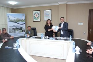 “Konstitusiya və Suverenlik ili” çərçivəsində, 8 Noyabr-Zəfər Günü, 1918-ci il azərbaycanlılara qarşı soyqırımlara həsr olunmuş “Zəfərə gedən yol” adlı silsilə tədbirlər keçirilib.