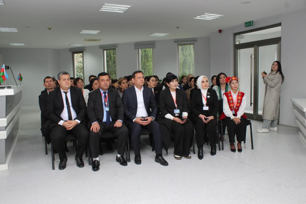عُقدت الدورة التدريبية التالية للمعلمين الأوزبكيين في قوبا، بالتعاون بين فرع قوبا التابع لجامعة أذربيجان الحكومية التربوية و”مجمع النصب التذكاري للإبادة الجماعية“.