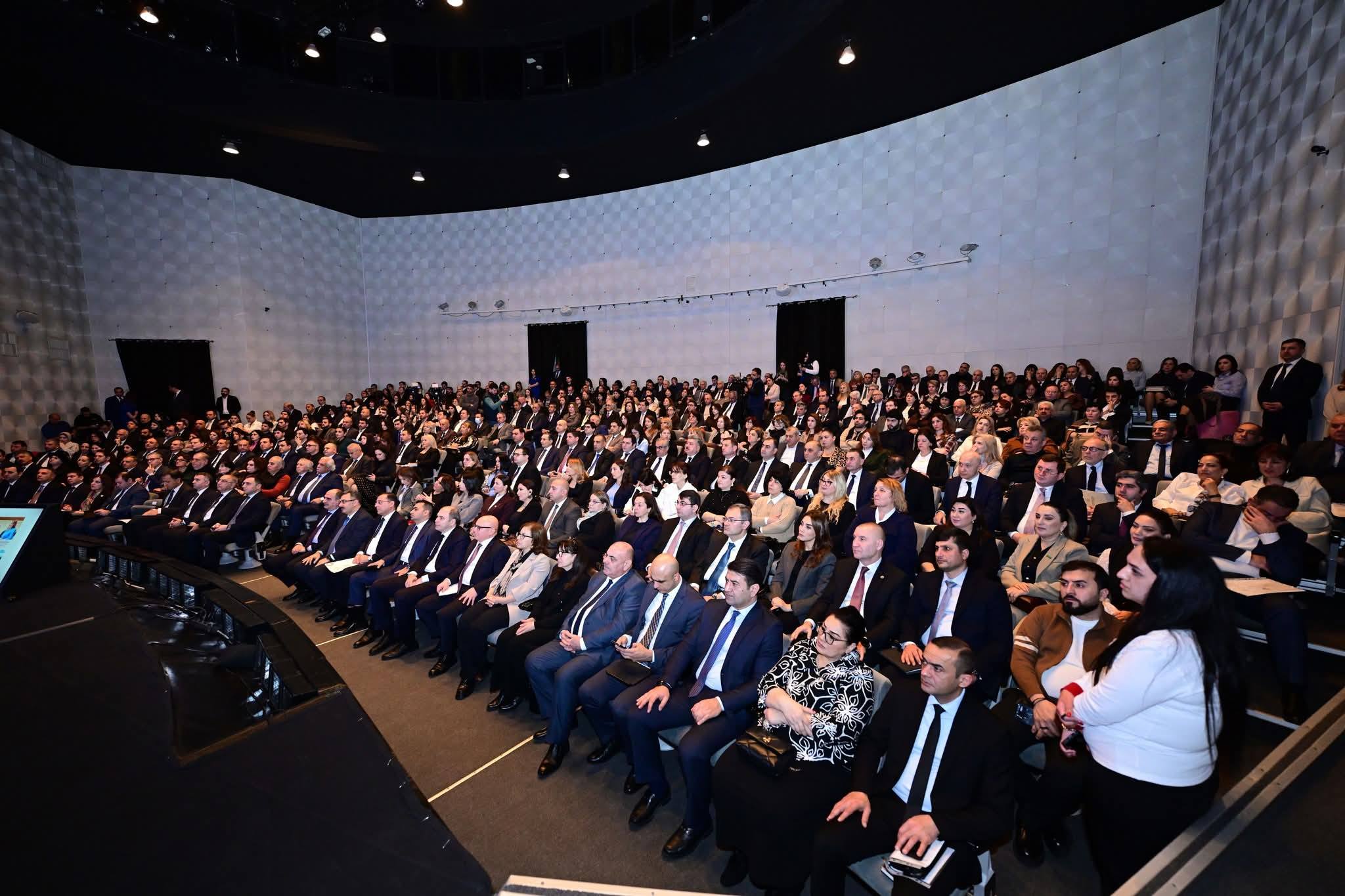 Проводится расширенное заседание коллегии Министерство Культуры Азербайджанской Республики, посвящённое итогам деятельности за 2025 год.