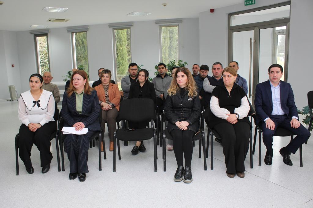 On the occasion of the 34th anniversary of the Khojaly genocide, a masterclass was organized at the “Genocide Memorial Complex” in the city of Guba. The event began with a one-minute moment of silence in memory of the martyrs who sacrificed their lives for the homeland.