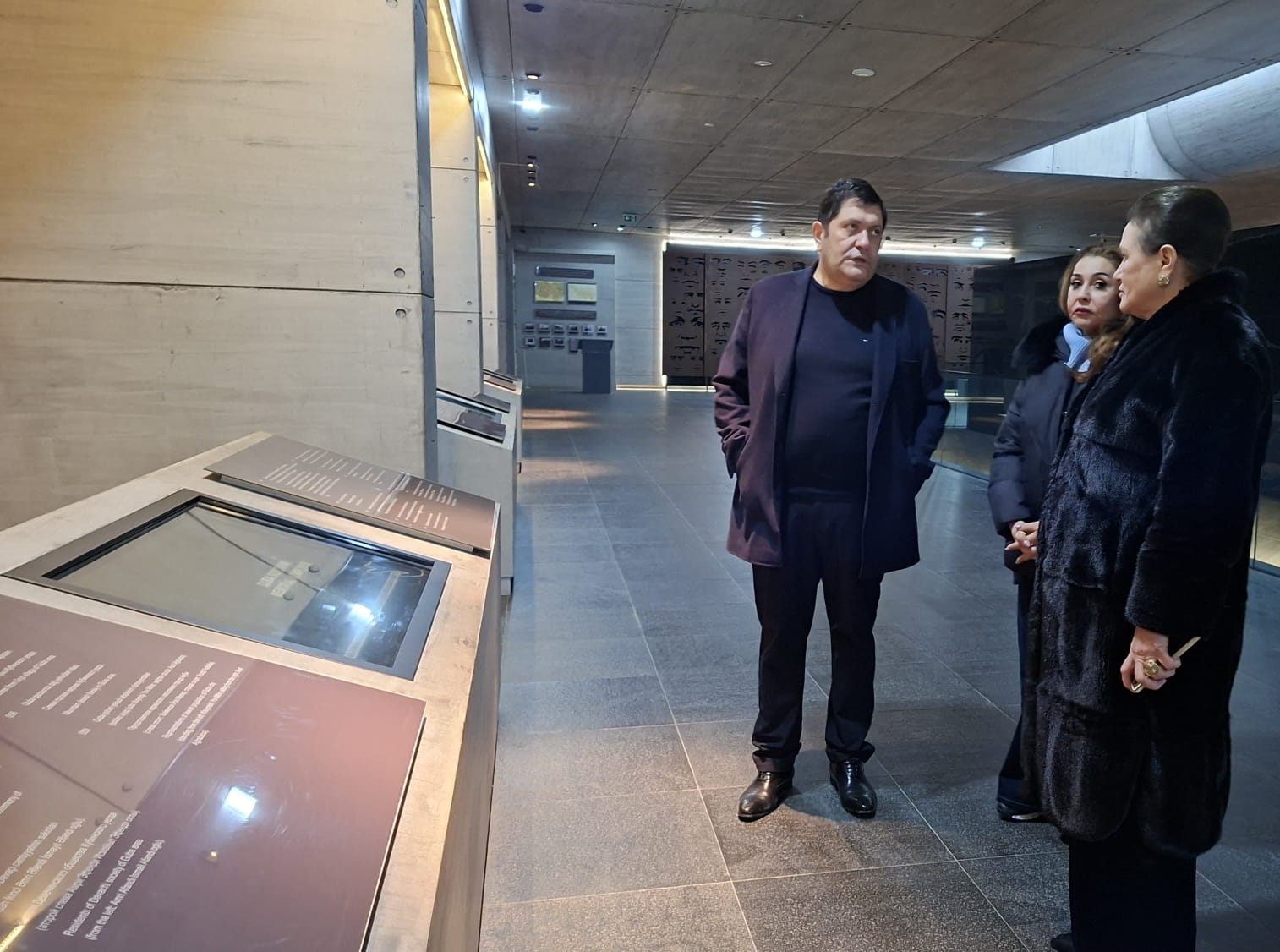 Milli Məclisin deputatı, iqtisad elmləri doktoru, professor Əlibala Məhərrəmzadə, Azərbaycanda Qadın Sahibkarlığının İnkişafı Assosiasiyasının sədri Səkinə Babayeva və assosiasiyanın üzvləri Quba şəhərində "Soyqırımı Memorial Kompleksi"ni ziyarət etmişlər. Ziyarətçilərə 1918-ci il hadisələri və memorial kompleksin fəaliyyəti haqqında ətraflı məlumat verilmişdir.