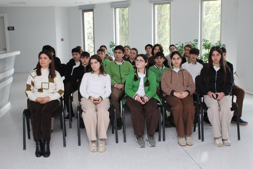 An event was held at the Genocide Memorial Complex in the city of Guba, which operates under the State Service for the Protection, Development, and Restoration of Cultural Heritage under the Ministry of Culture of the Republic of Azerbaijan, on the occasion of the 108th anniversary of the genocides committed against Azerbaijanis. The event was attended by staff members of the scientific department of the Memorial Complex, as well as teachers and students of the Guba District Physics, Mathematics, and Informatics Lyceum.