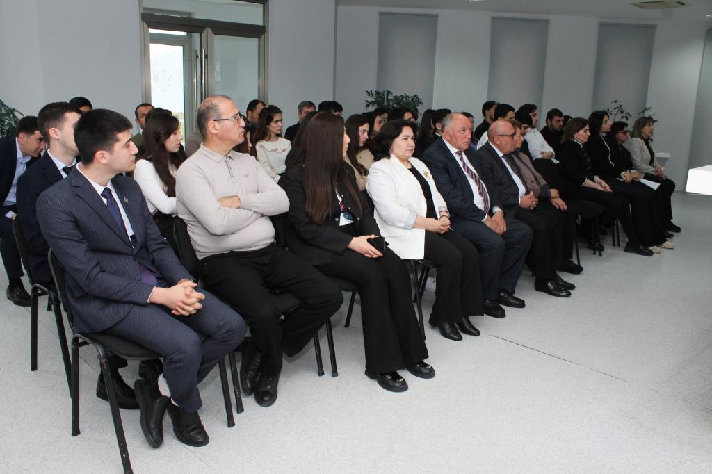 Azərbaycan Respublikası Mədəniyyət Nazirliyi yanında Mədəni İrsin Qorunması, İnkişafı və Bərpası üzrə Dövlət Xidmətinin nəzdində fəaliyyət göstərən Quba şəhərində “Soyqırımı Memorial Kompleksi” və Sumqayıt Dövlət Universitetinin  Tarix və coğrafiya fakültəsinin birgə təşkilatçılığı ilə  azərbaycanlıların soyqırımının 108 illiyinə həsr olunmuş “1918-ci il mart soyqırımı tarixi tədqiqatlarda” adlı elmi-praktik konfrans keçirilib.