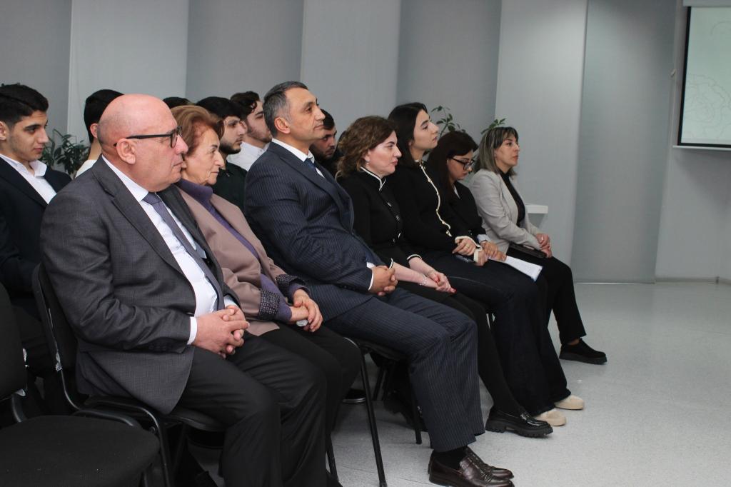 Azərbaycan Respublikası Mədəniyyət Nazirliyi yanında Mədəni İrsin Qorunması, İnkişafı və Bərpası üzrə Dövlət Xidmətinin nəzdində fəaliyyət göstərən Quba şəhərində “Soyqırımı Memorial Kompleksi” və Sumqayıt Dövlət Universitetinin  Tarix və coğrafiya fakültəsinin birgə təşkilatçılığı ilə  azərbaycanlıların soyqırımının 108 illiyinə həsr olunmuş “1918-ci il mart soyqırımı tarixi tədqiqatlarda” adlı elmi-praktik konfrans keçirilib.